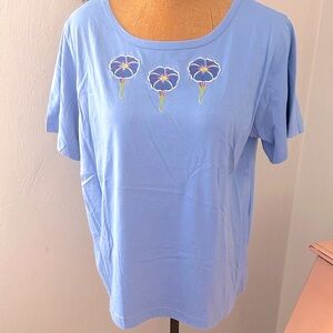 Bob Mackie Wearable Art‎ Blue pansy Embroidered Women's Top